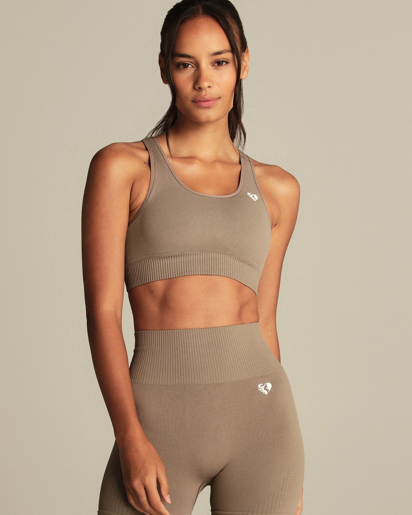 Power Seamless Adjustable Sports Bra | Taupe Grey