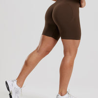 Define 2.0 Seamless Scrunch 6" Shorts | Cocoa