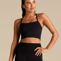 Essential Built-In Bra Crop Tank Top | Black