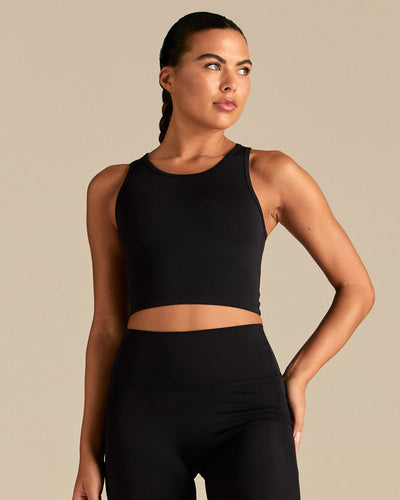 Essential Crop Tank Top | Black