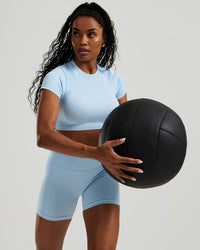 Motion Seamless Short Sleeve Crop Top | Powder Blue