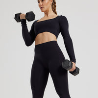 Define 2.0 Seamless Long Sleeve Built-In Bra Top | Black