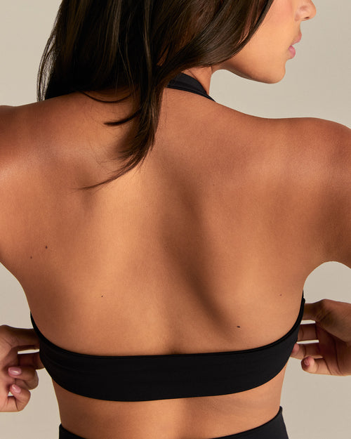 Essential Twist Front Halter Bra | Black