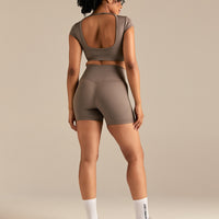 Motion Seamless Open Back Short Sleeve Crop Top | Taupe Grey