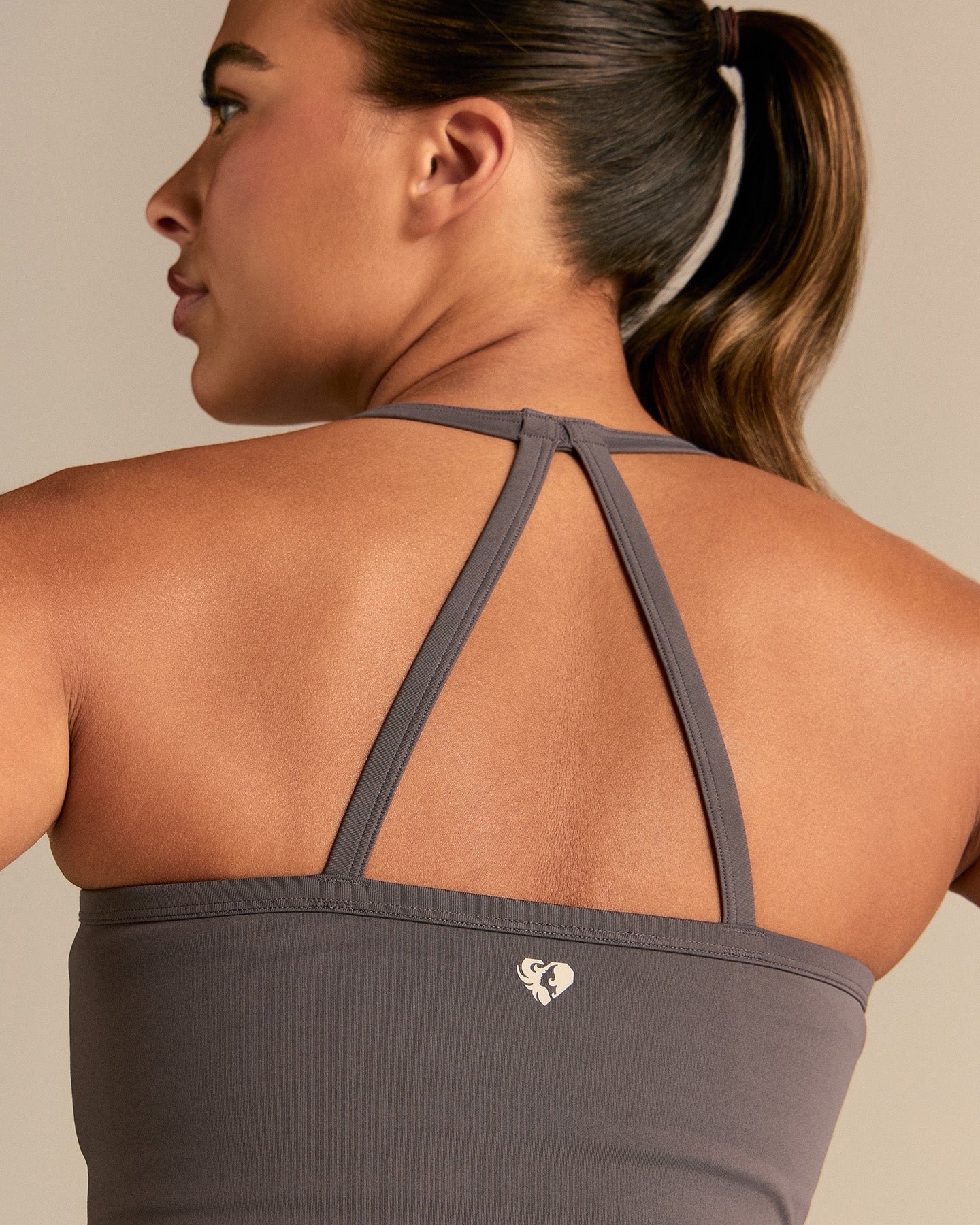 Essential Built-In Bra Crop Tank Top | Slate Grey