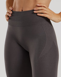 Define 2.0 Seamless Scrunch Leggings | Graphite