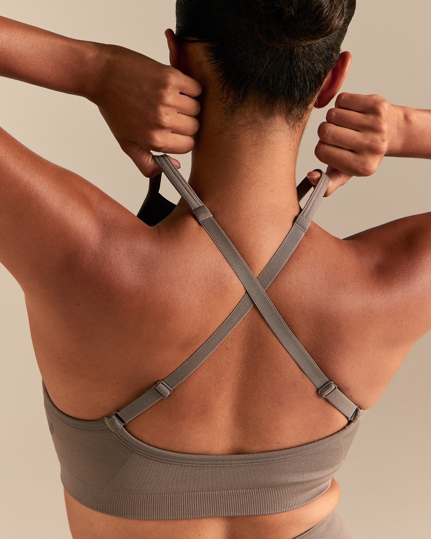 Motion Seamless Racer Front Bra | Taupe Grey