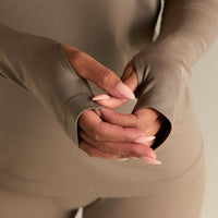 Lightweight Seamless 1/4 Zip Long Sleeve Top | Taupe Grey