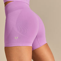 Define 2.0 High Waist Scrunch Shorts 4" | Vivid Orchid
