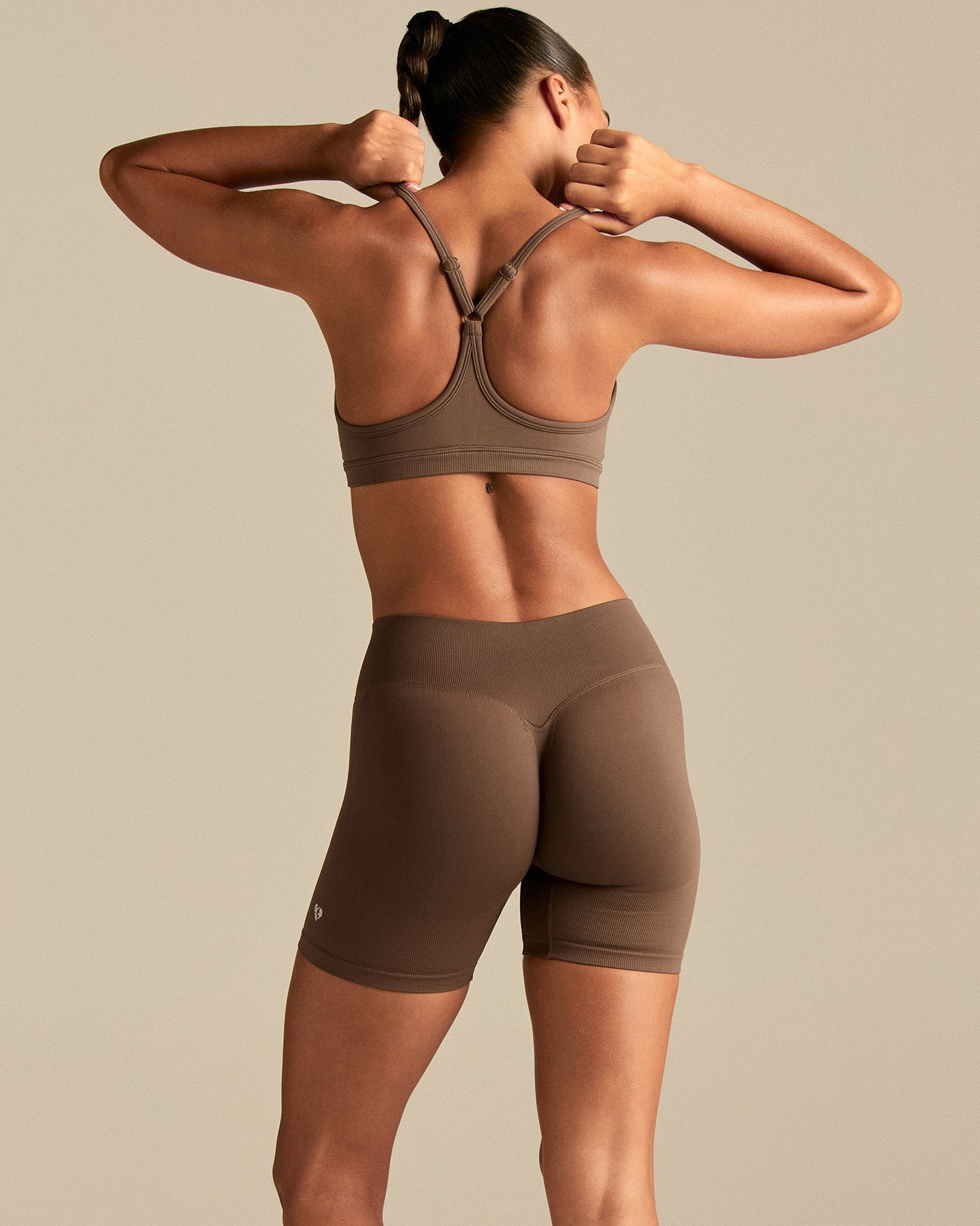 Emphasize V-Neck Bra | Milk Chocolate