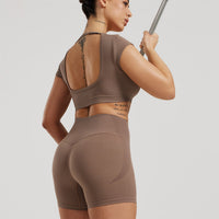 Motion Seamless Open Back Short Sleeve Crop Top | Caribou