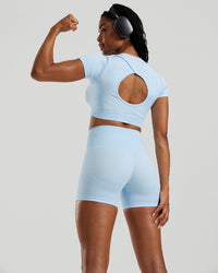 Motion Seamless Short Sleeve Crop Top | Powder Blue