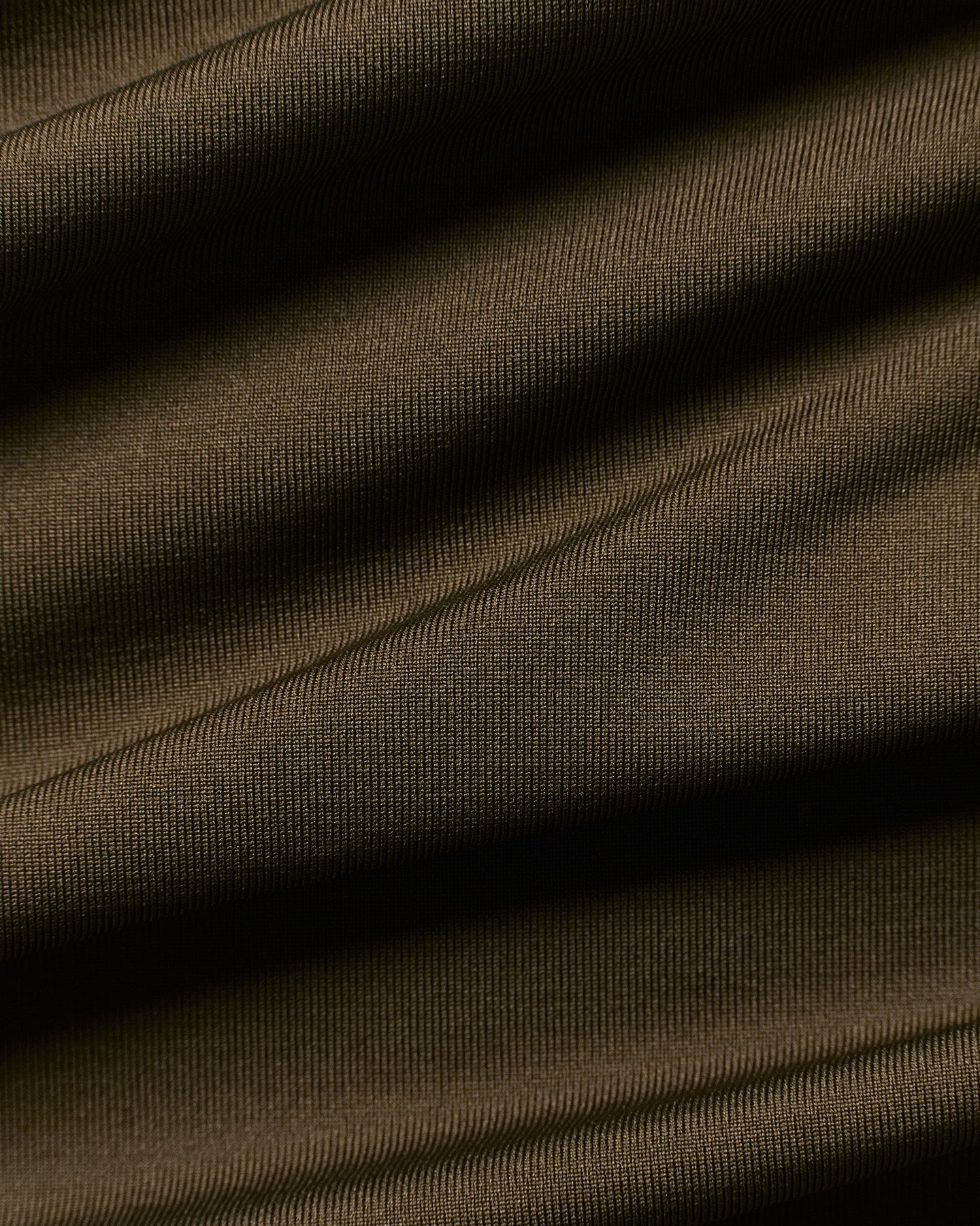 Lightweight Seamless Long Sleeve T-Shirt | Dark Olive