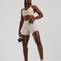 Define 2.0 Seamless Scrunch 4" Shorts | Stone