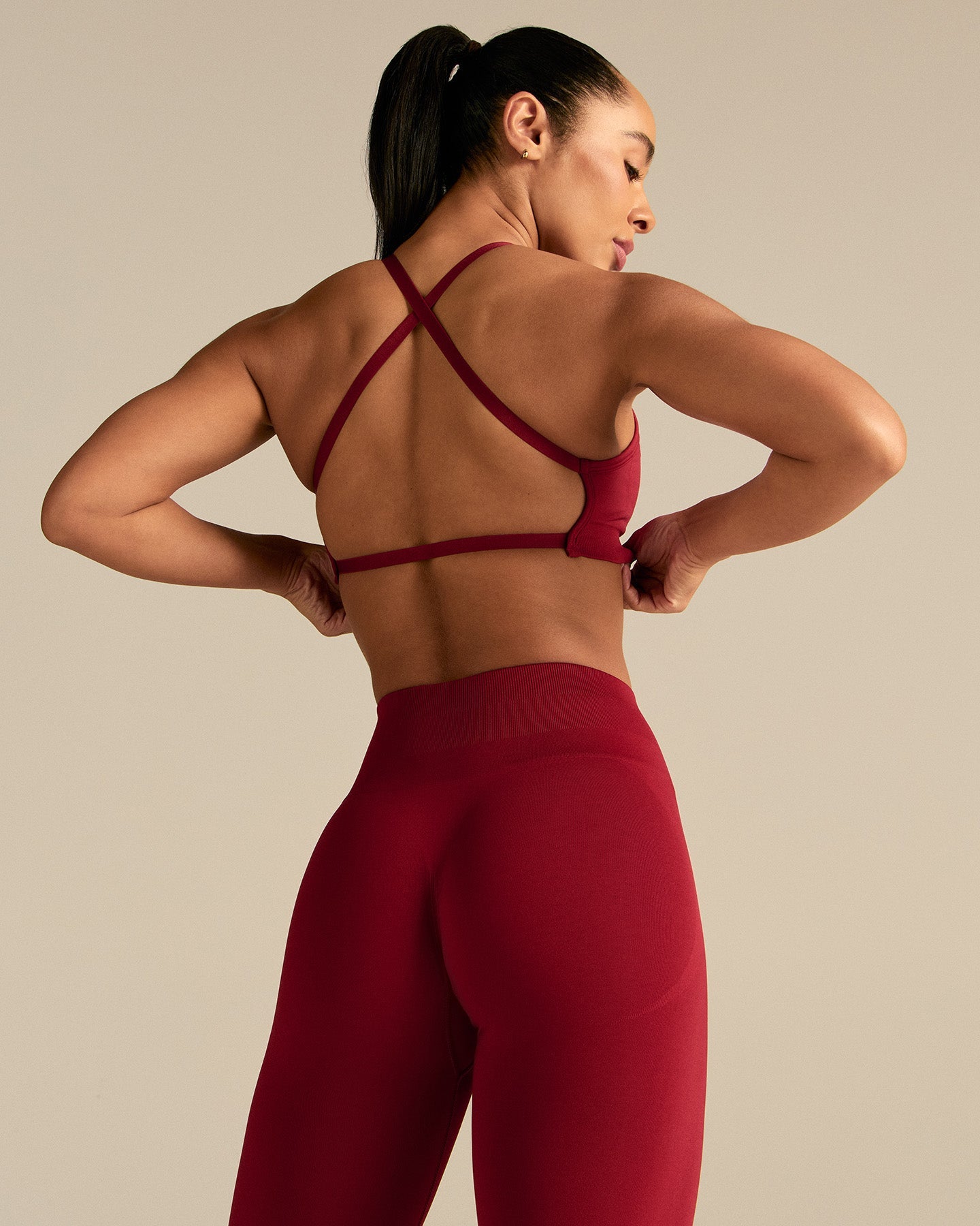 Define 2.0 Cross Back Bra | True Red