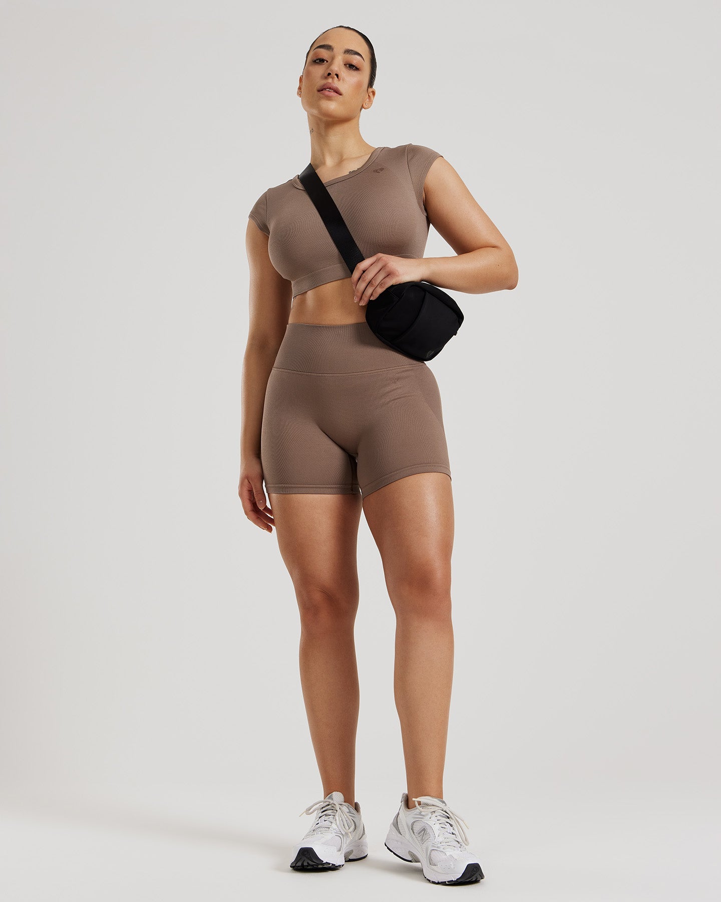 Motion Seamless Open Back Short Sleeve Crop Top | Caribou