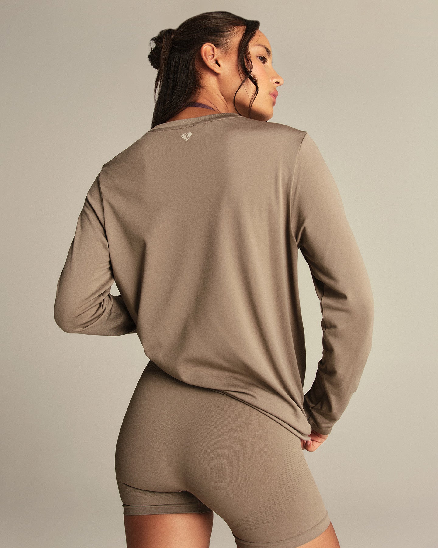 Lightweight Seamless Long Sleeve T-Shirt | Taupe Grey
