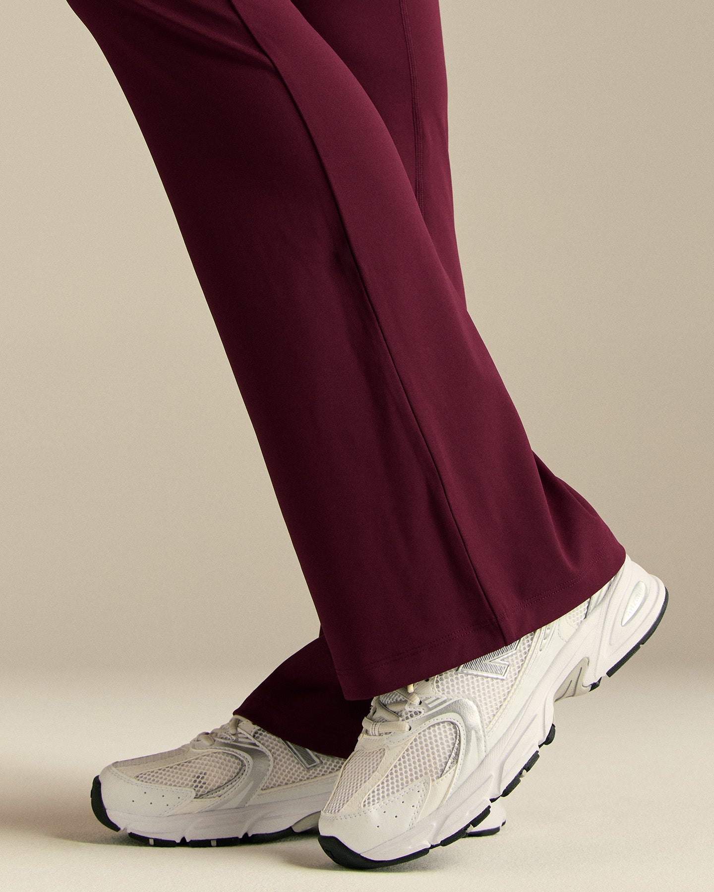 Essential Flared Leggings | Merlot