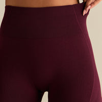 Define 2.0 Seamless Scrunch Leggings | Merlot