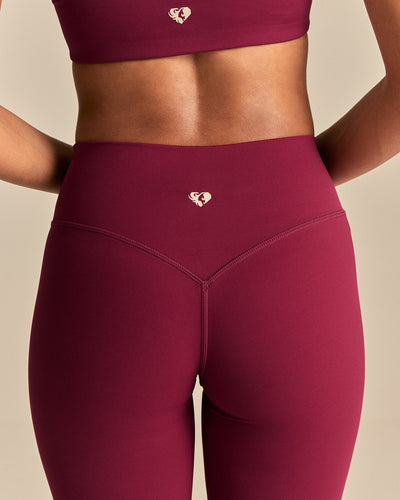 FormFlex High Waist Flared Pants | Deep Berry (2/6)