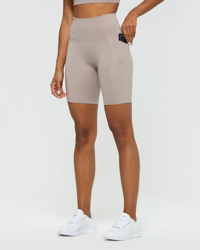 Womens cycling shorts with pockets deals