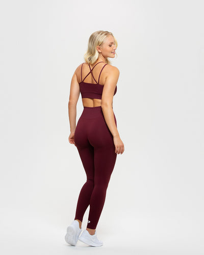 High-Waisted Seamless Lace-Up Legging in Cheery Mocha Red