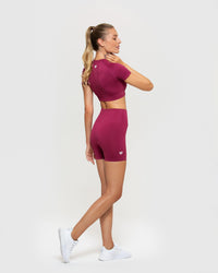 Power Seamless Short Sleeve Crop Top | Raspberry